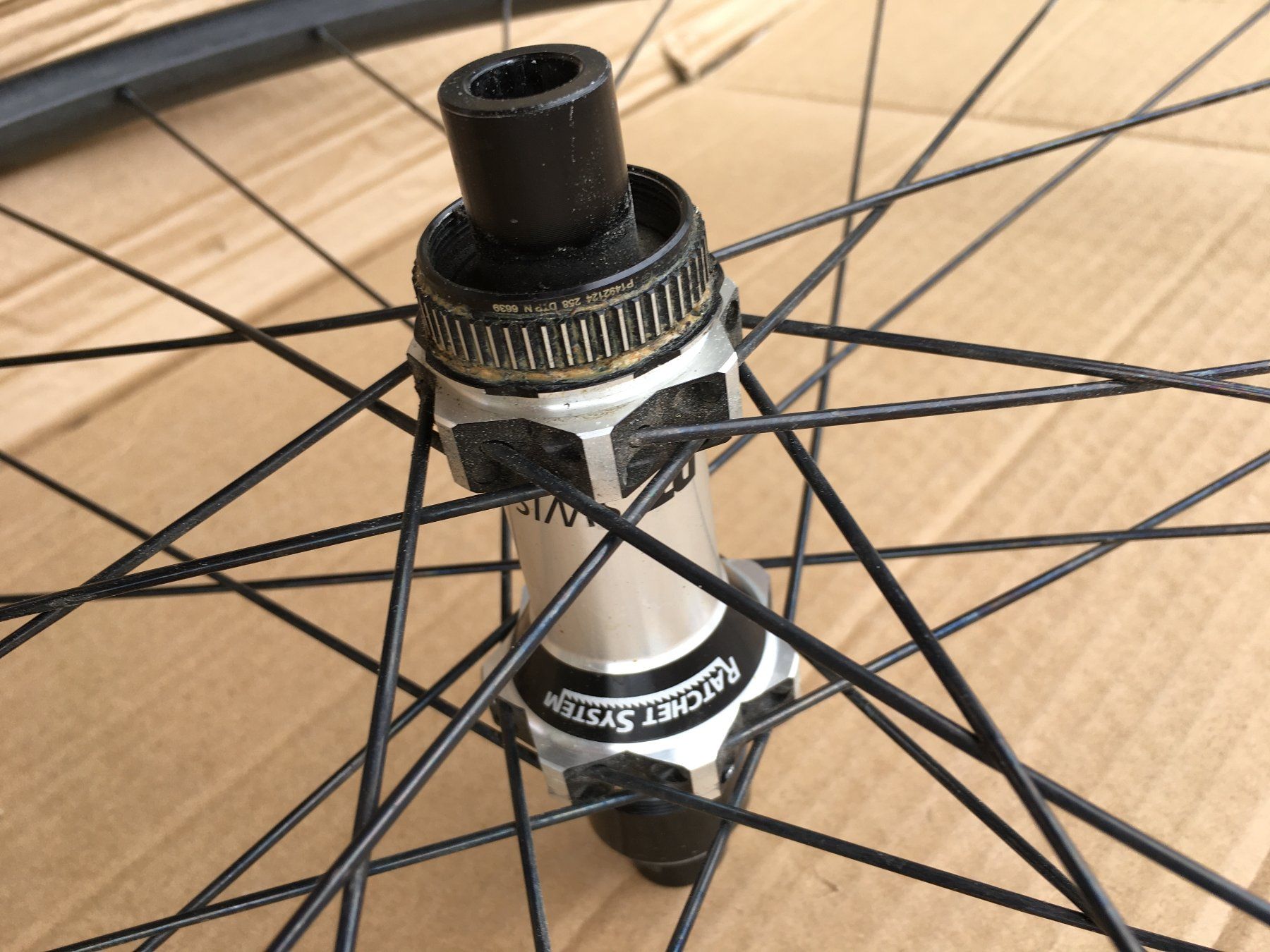 Pezzi di ricambio: DT Swiss Hinterrad 29" boost XD – Usato da Diemerswil venduto da Raskolnik 3