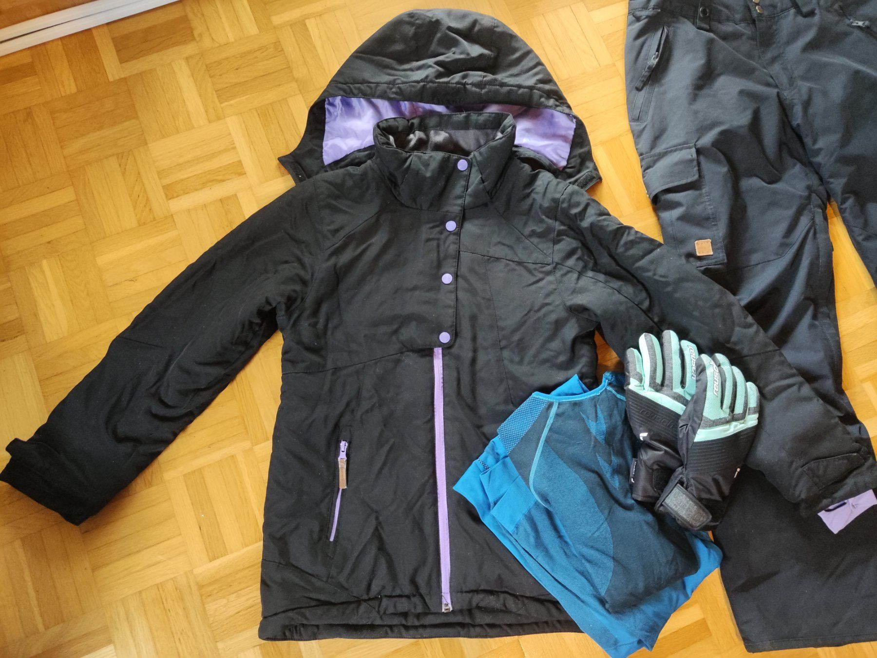 Lotti di vestiti: Ski Kleider 158- XS – Usato da Kriens venduto da rinzmann 2