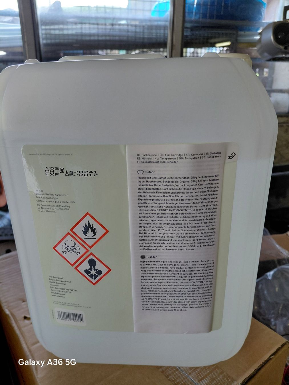 Accessori per altri veicoli: EfoyEFOY Tankpatrone M10 - 10 Liter – Usato da Melchnau venduto da LUPUS-Offroad 1