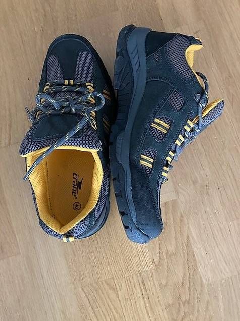 Scarpe da donna: Damen Lauf -  Wanderschuh – Usato da Ostermundigen venduto da makra48 1