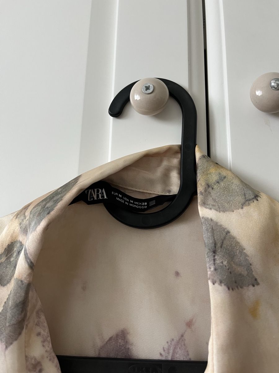 Zara Camicette: Satinhemd – Nuovo (secondo la descrizione) da Allschwil venduto da eyl_bb8q 2