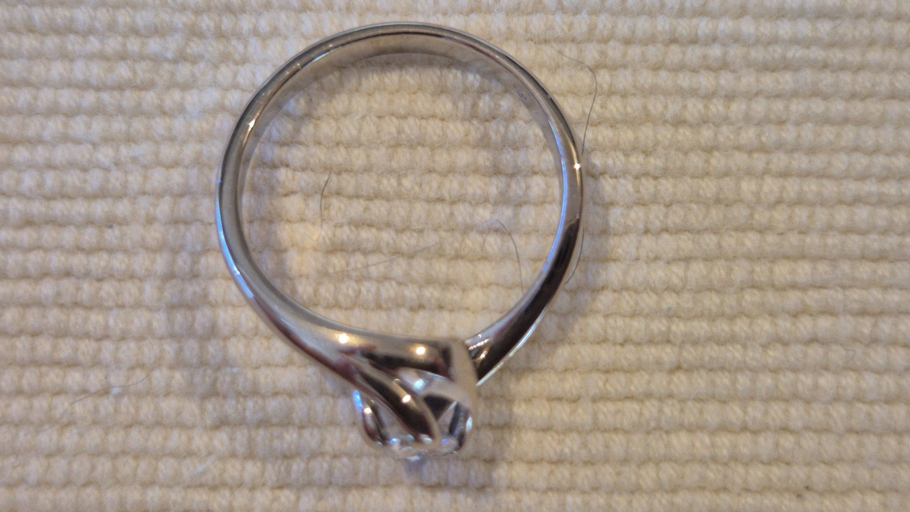 Ringe: bague or blanc, solitaire, 4.08 grammes – Gebraucht aus Gingins von hellopascal 1