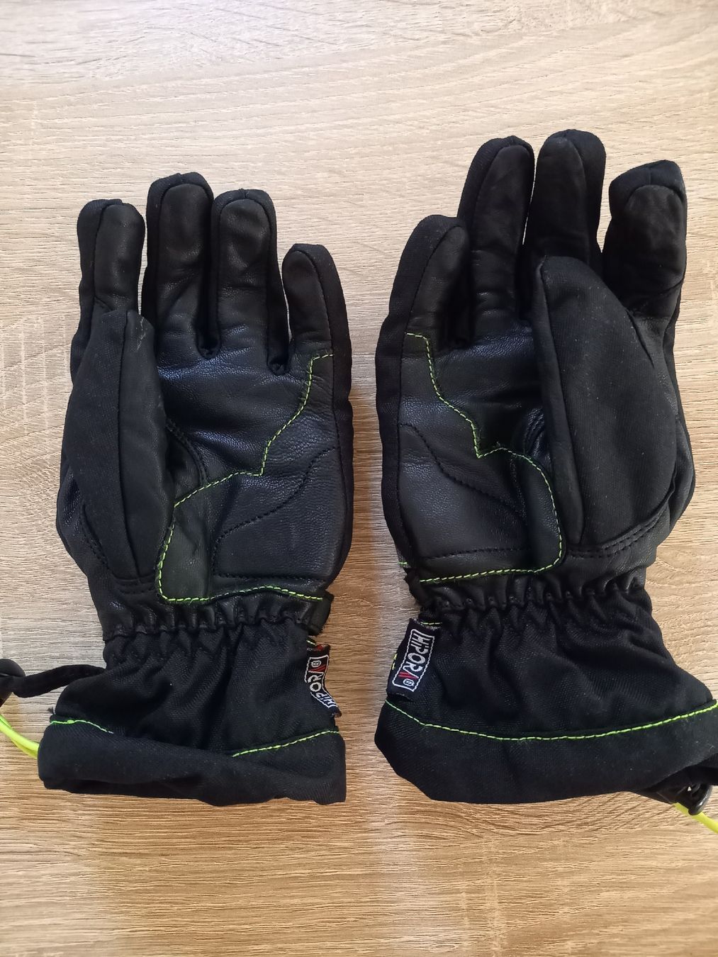 Gants: Motorrad Kinderrhandschuhe Grösse S – D'occasion à Volketswil par Jester_123 1