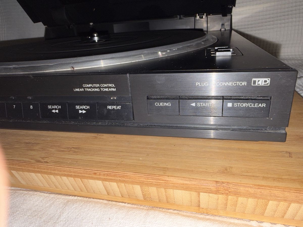 Technics Tourne-disques: Plattenspieler Technics SL-J300R – D'occasion à Biel/Bienne par NitnelavV 6