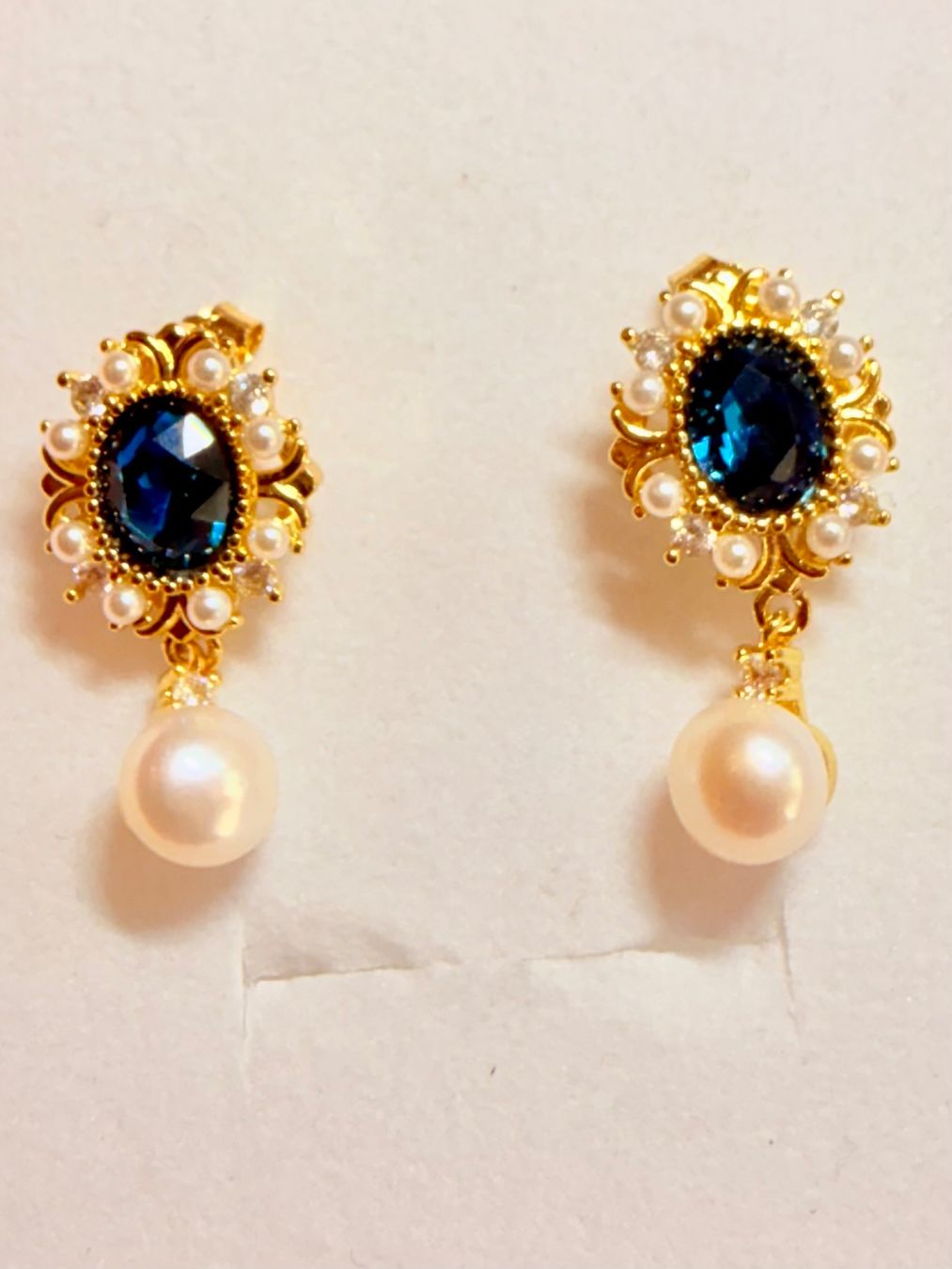 Orecchini pendenti & Orecchini a lobo: Boucles d’oreilles Perle et Saphir – Nuovo e nell'imballaggio originale da St-Maurice venduto da Sandrinette123 2