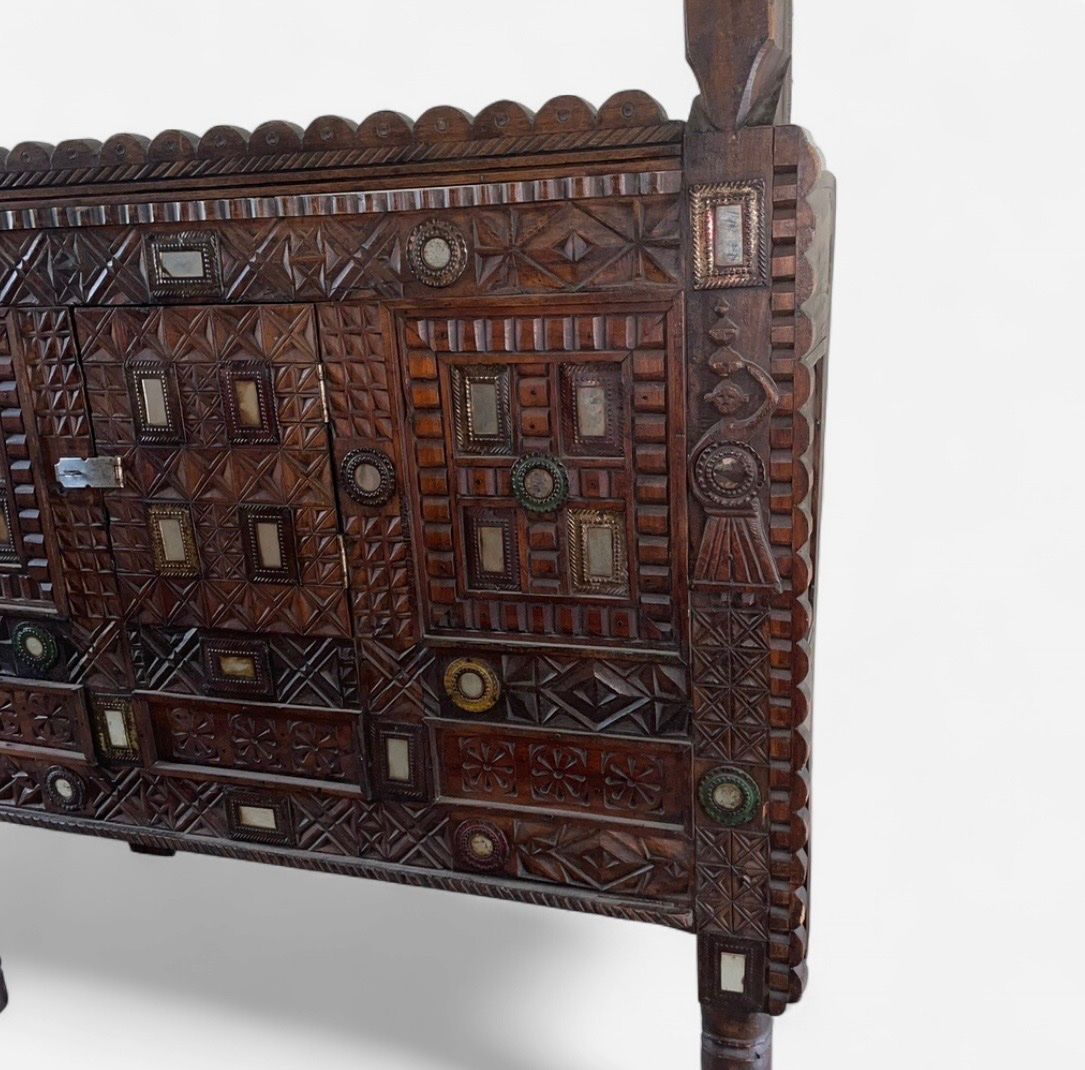 Articoli in legno: Einzigartige indische Damachiya – Usato da Watt venduto da Ene.kro 7