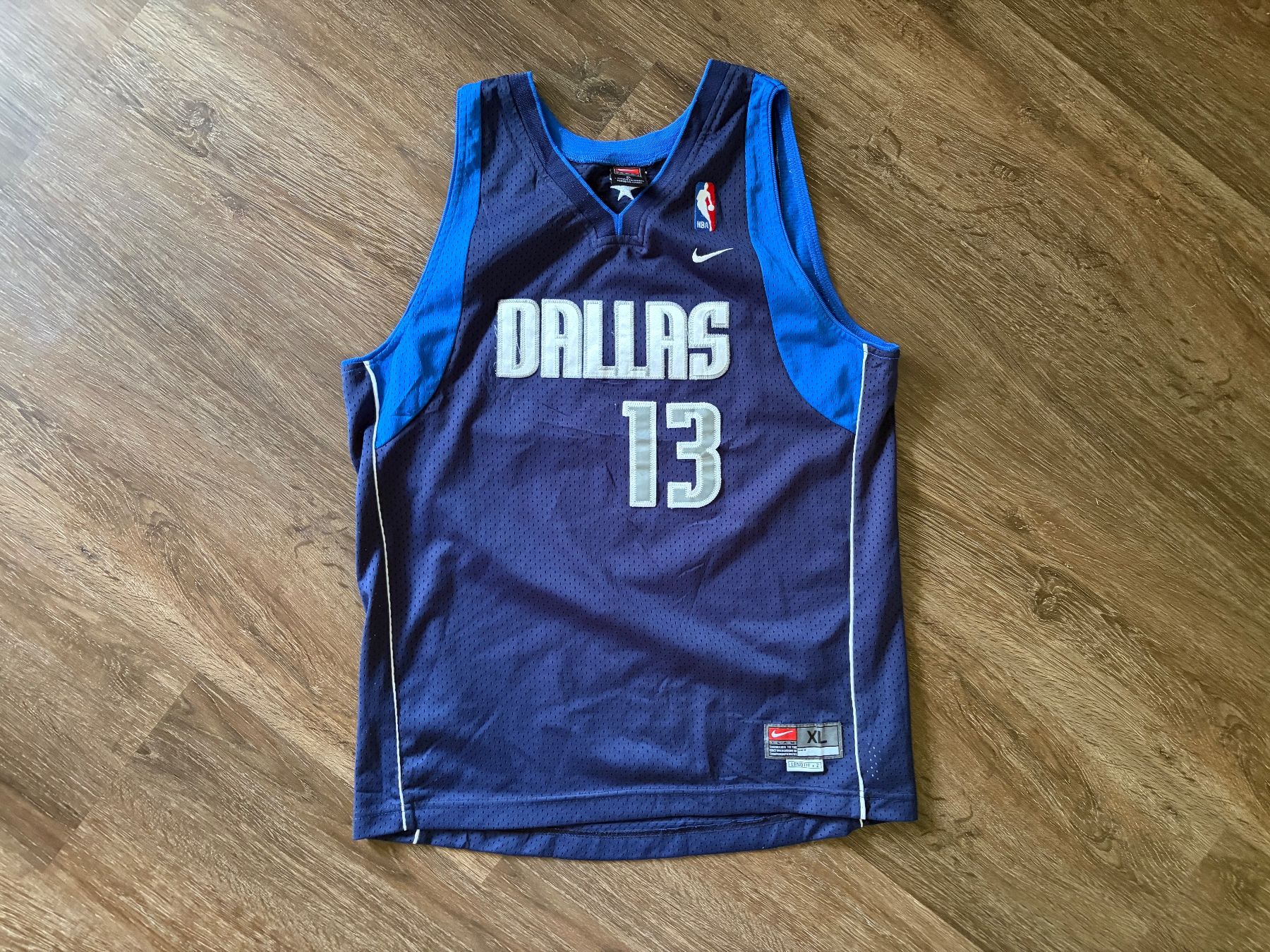 Scarpe, pantaloni & magliette da ginnastica: Dallas Mavericks NBA Trikot – Usato da Muttenz venduto da bargain_hunter