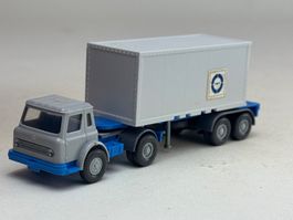 AU- Wiking  IH Container Sattelzug IWT