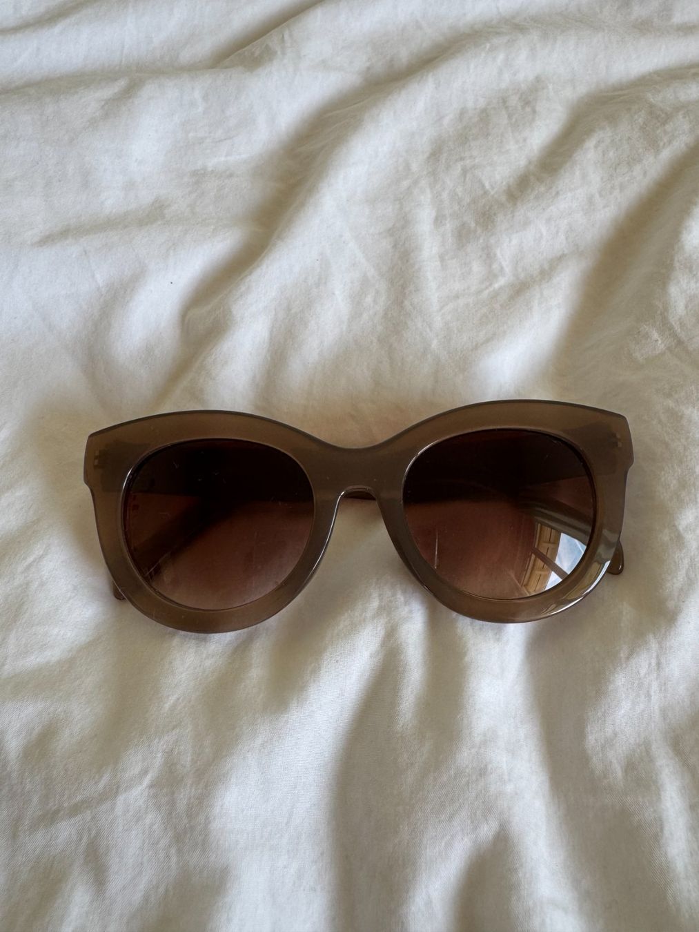 Other Stories Occhiali & Lenti: Lunettes de soleil - & others stories – Usato da Denens venduto da sar_5wlm 1
