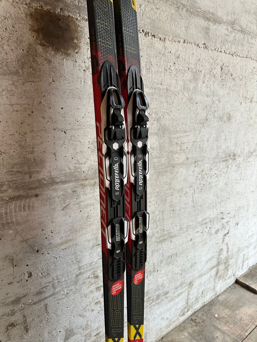 Skis: Langlaufski 153CM Skate Peltonen – Gebraucht aus Emmenbrücke von karkarkar 2