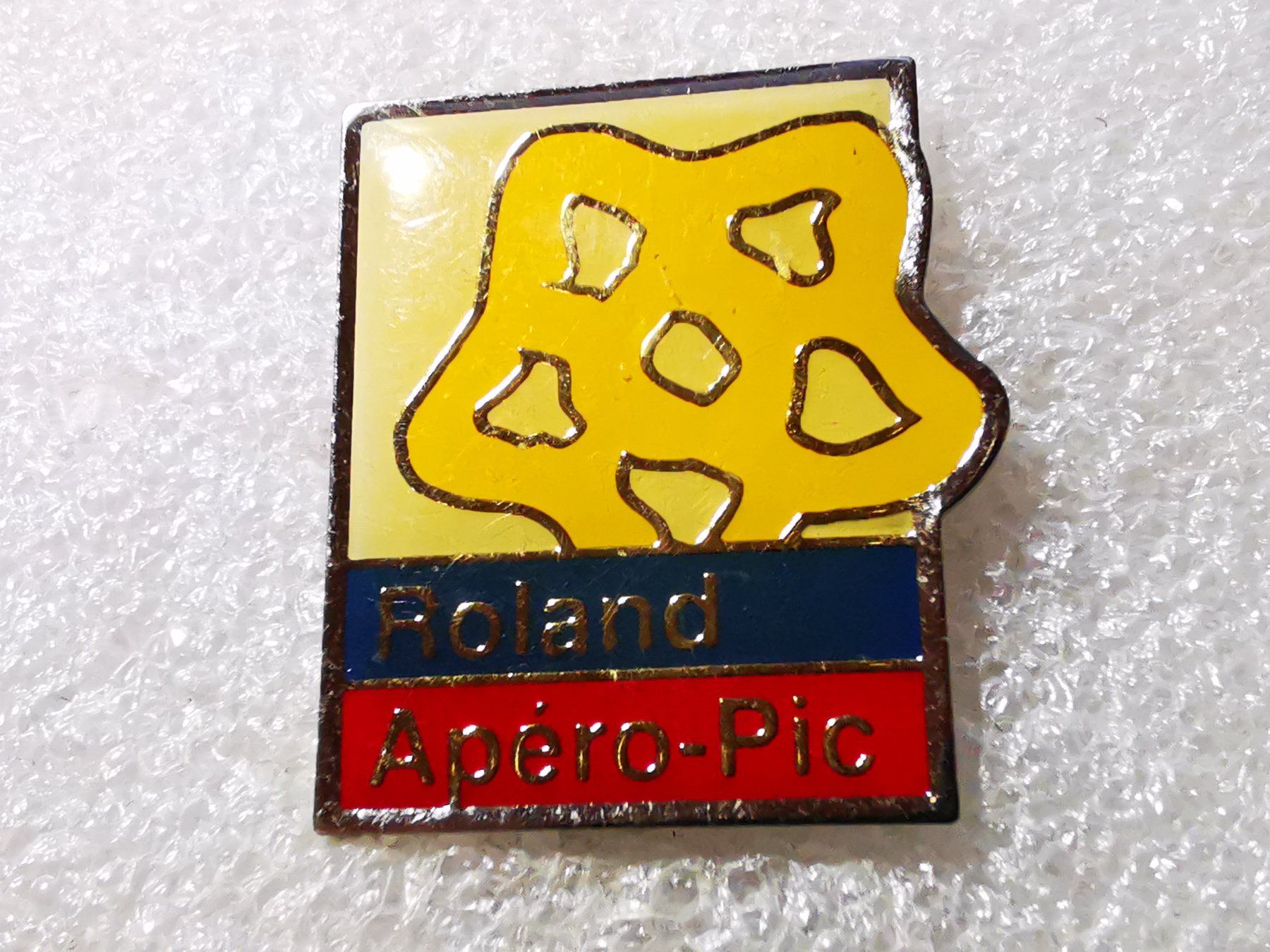Plaketten & Abzeichen: Ansteckpin 27: Roland Apero Pic – Gebraucht aus Oppligen von Pin-Fall-Shop
