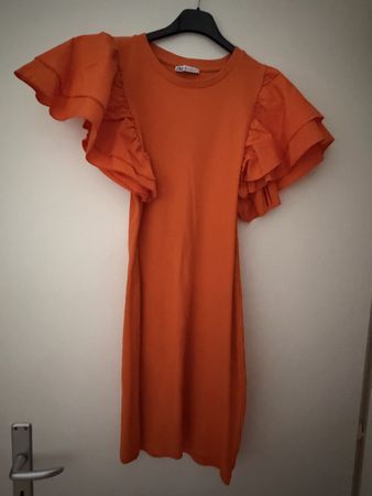 Abito Arancione Zara con Volant Taglia M - Perfetto per l'Es