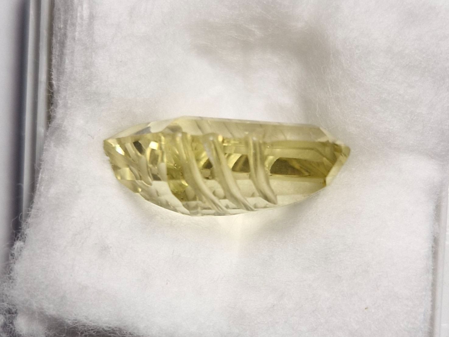 Pietre preziose: Citrin Edelstein 15.6ct. fantasy Schliff – Nuovo e nell'imballaggio originale da Zürich venduto da GOS08 2