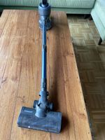 defekter Staubsauger von pireware - ideal für den Frühling!