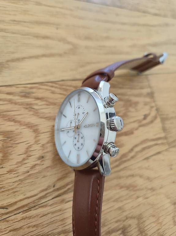 Orologi: Armbanduhr von Holzkern – Usato da Frauenkappelen venduto da encinitas 3