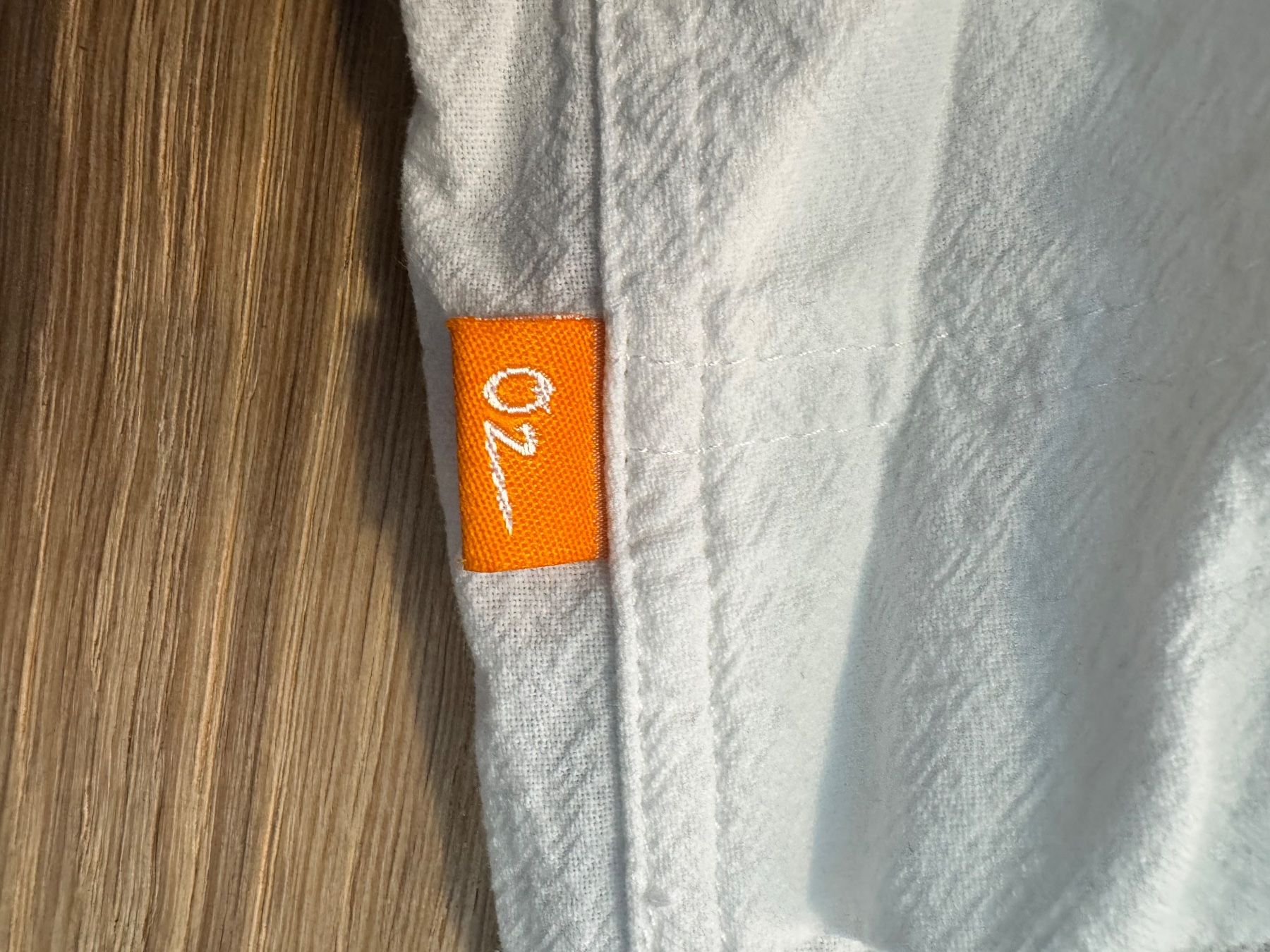 Hosen: Weisse Stoffhose mit Gummizug – Gebraucht aus Neuenegg von Jillvb04 2