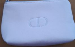 Chic Christian Dior Pouch - Perfect for Summer Essentials!