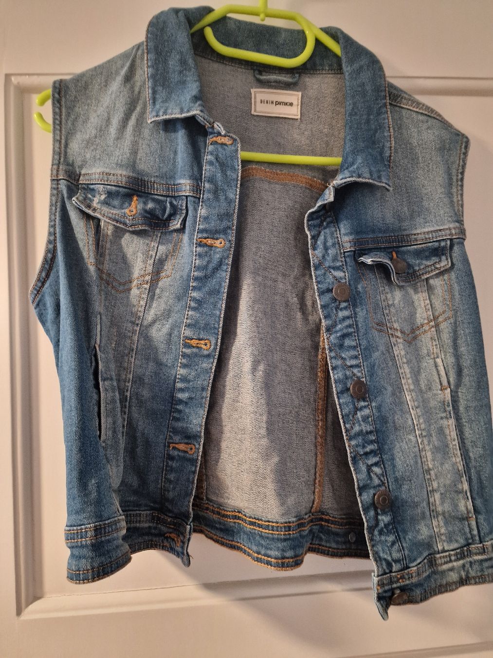 Gilets & Westen: Coole Jeansweste Gr. M - Top Zustand! – Neu (gemäss Beschreibung) aus Ottenbach von Claurin