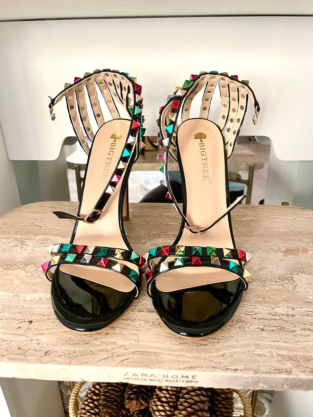 Scarpe da donna: Nuovi Saldali N 38 – Nuovo (secondo la descrizione) da Lugano venduto da dir_5287 1