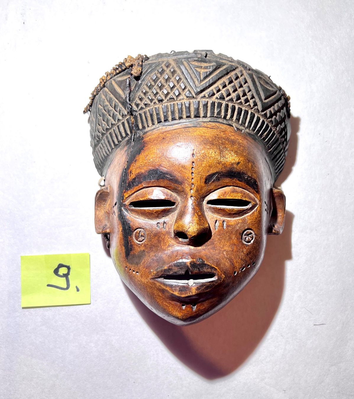 Internationale Kunst: Maske der Bakongo D.C: Congo Anfang 20 Jhd. – Gebraucht aus Zunzgen von  4