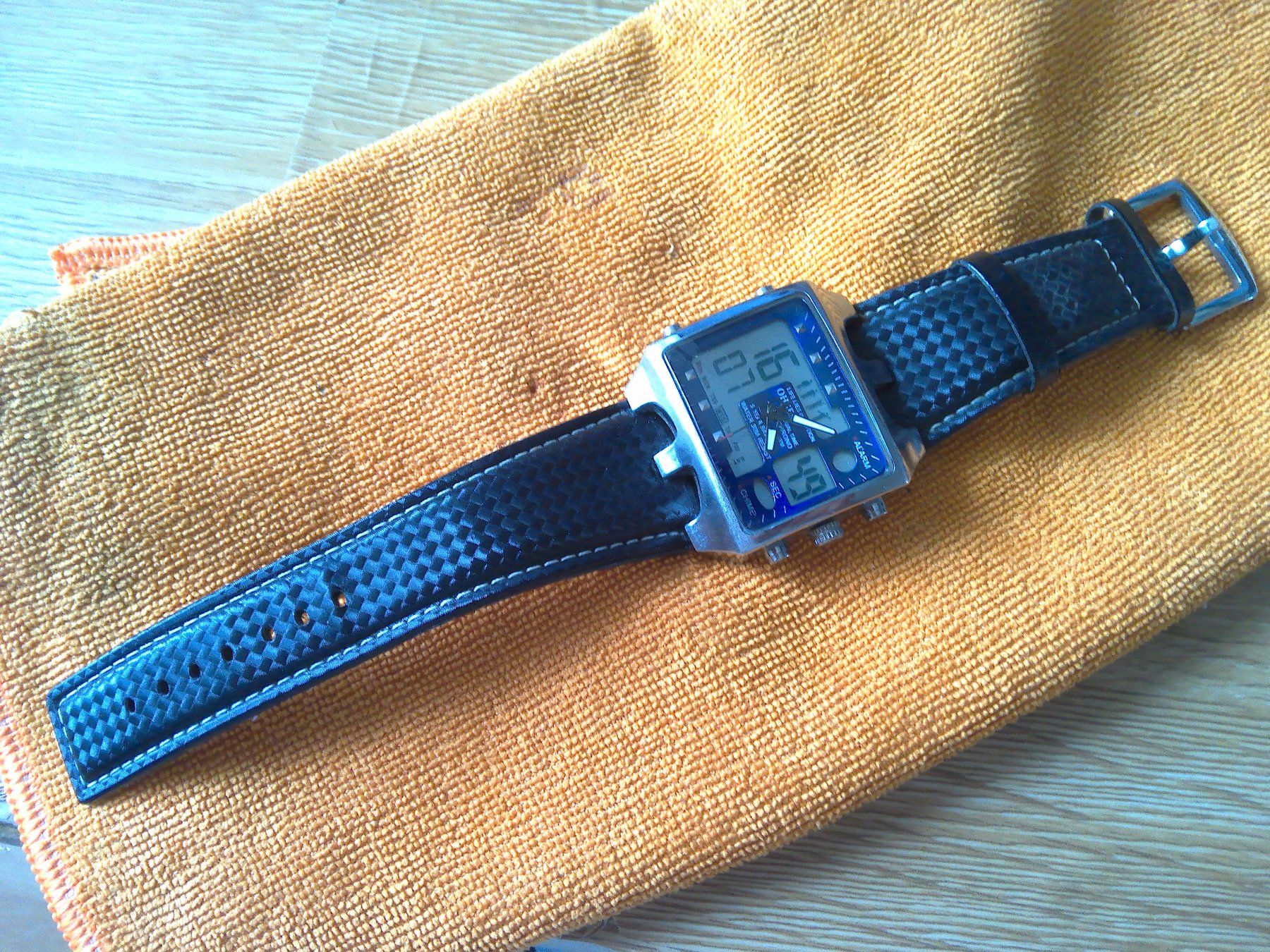 Uhren: OHSEN Herren Uhr – Gebraucht aus Balsthal von Subaru11 5