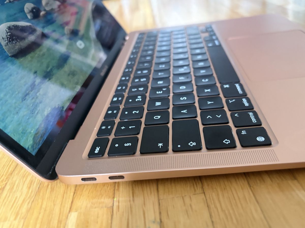 Apple PC: MacBook Air 13" – Usato da Fribourg venduto da Maya.p85 3