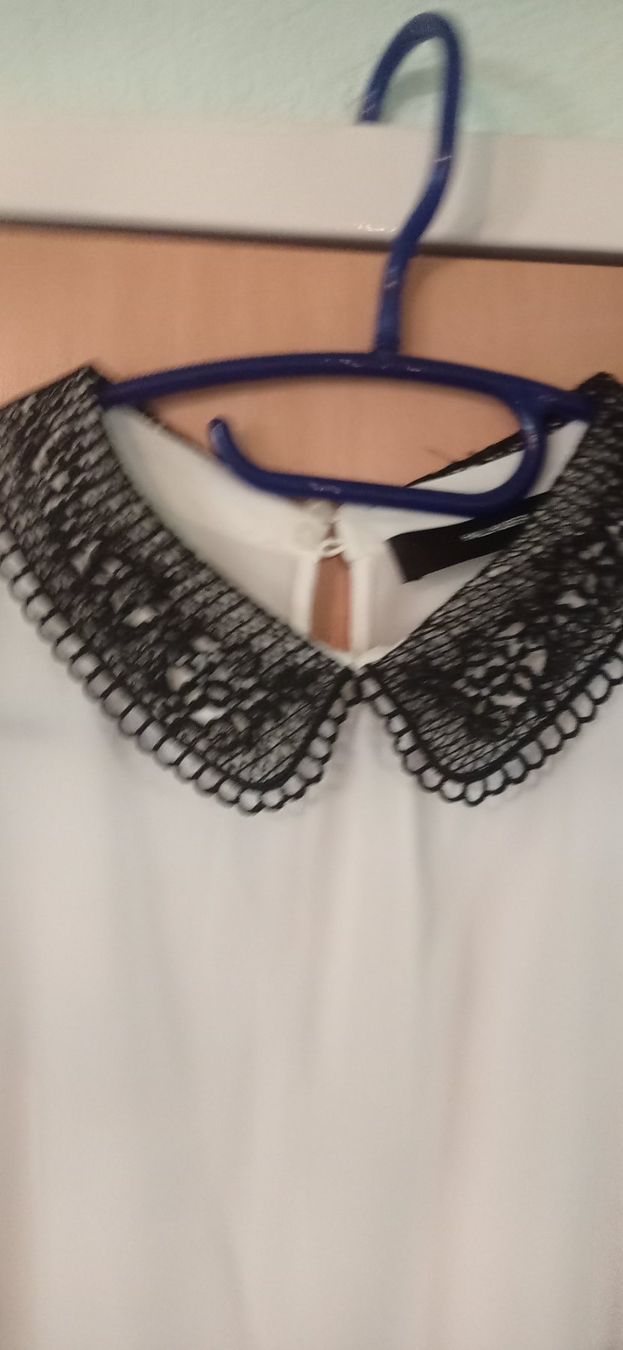 Hallhuber Camicette: Bluse, weiss, ärmellos, Krägli schwarz – Nuovo (secondo la descrizione) da Bremgarten venduto da gernekaufen1969 1