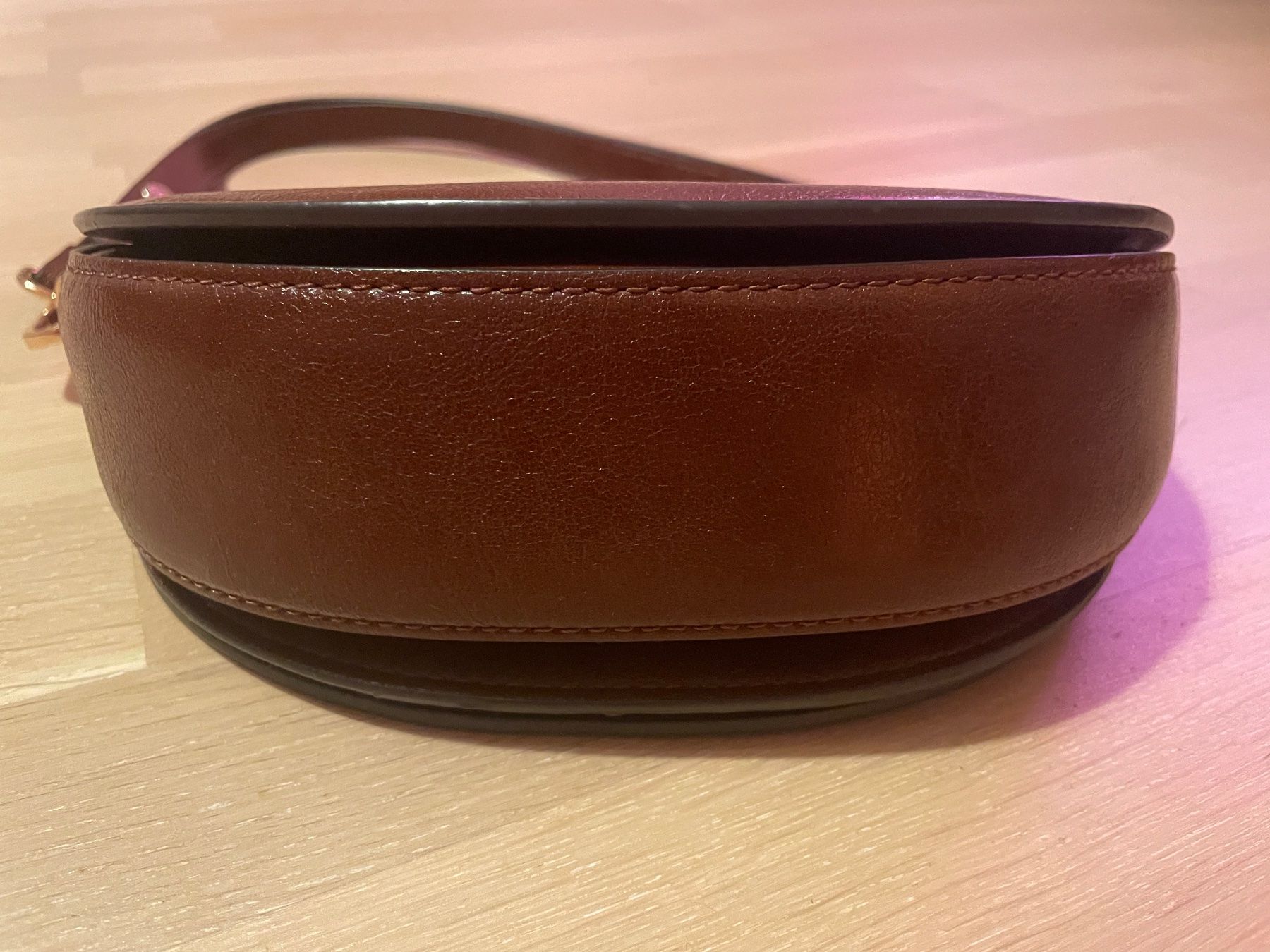 H&M Taschen für Damen: Moderne fake Ledertasche in braun – Gebraucht aus Zürich von Camiro6 3