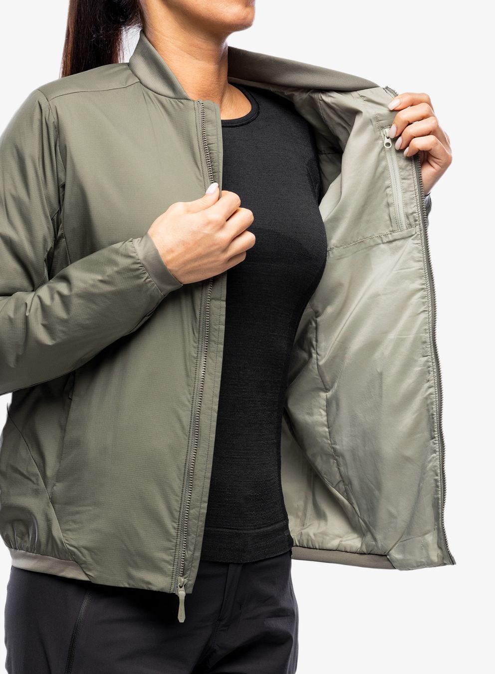 Arcteryx Giacche: Arc'teryx Bomber Jacke Atom Gr. M – Usato da Zürich venduto da snowow 4