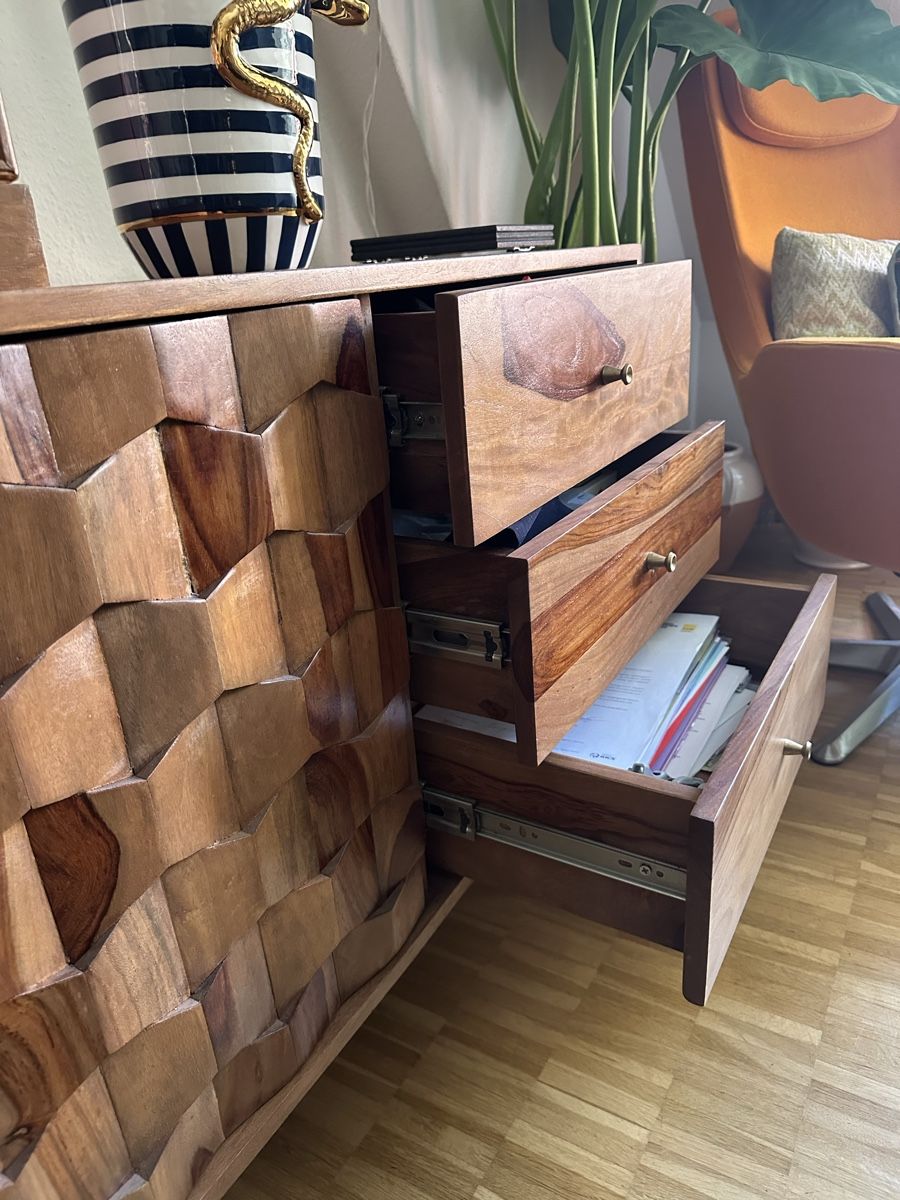 Livique Credenze: Sideboard Massivholz – Usato da Zürich venduto da euthen89 1