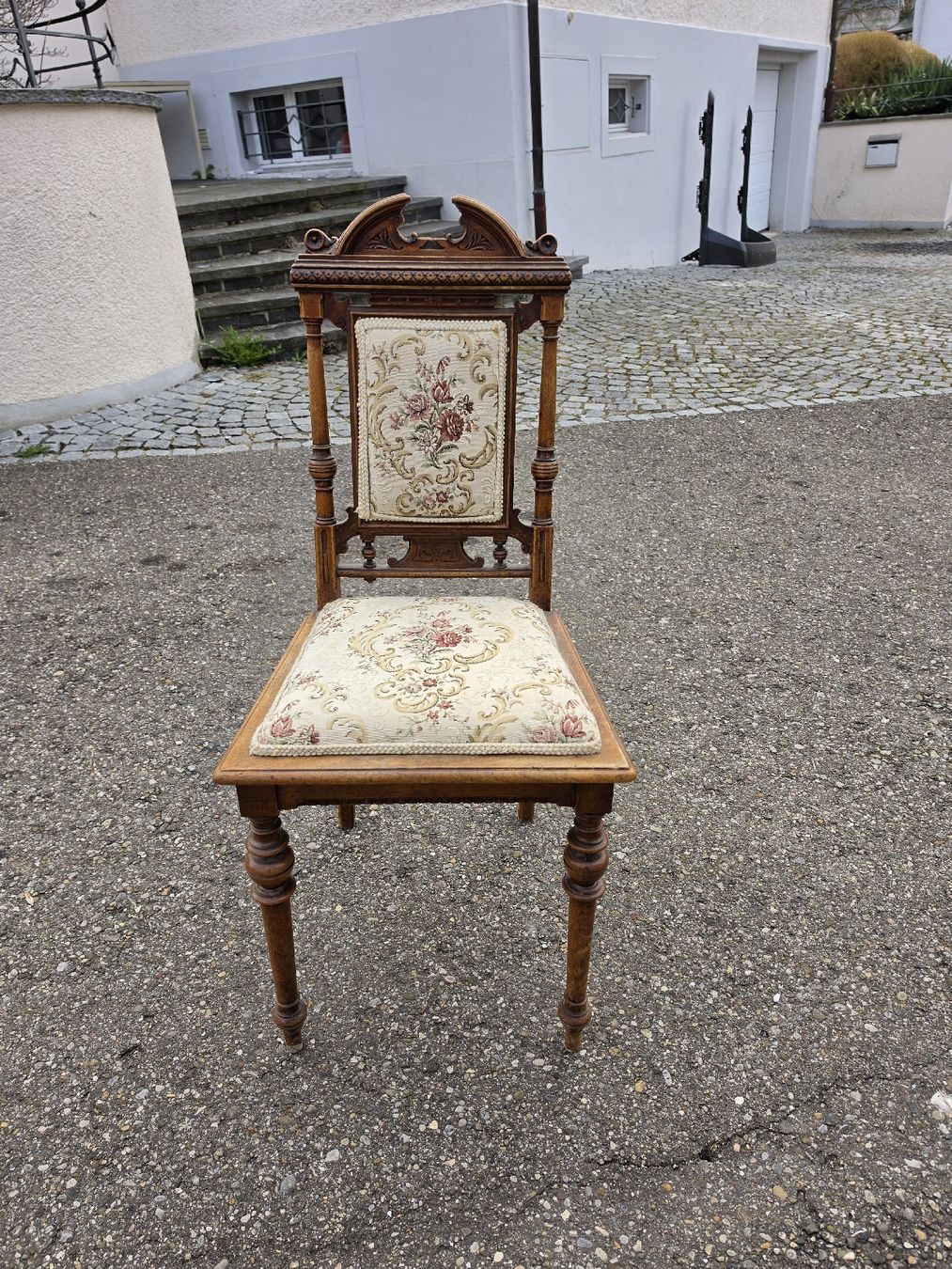 Sedie: Antiker Stuhl mit Blumenmuster - Einzigartiges Design! – Usato da Mettlen venduto da elios0888 3
