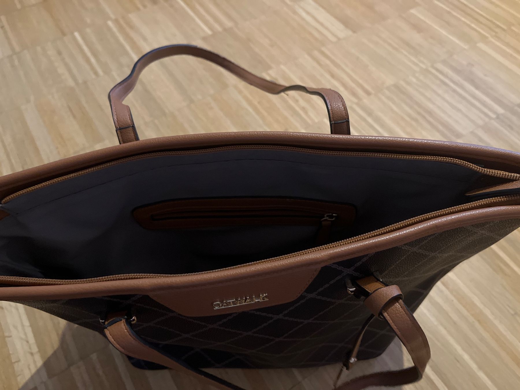 Borse da donna: Sac – Usato da Genève venduto da Lalafanny66 1