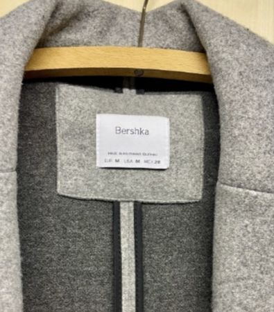 Bershka Damen Mantel grau Grösse M guter Zustand