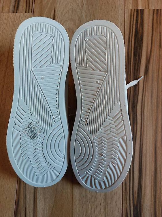 Weisse Sneaker Grösse 39, eher 38 3