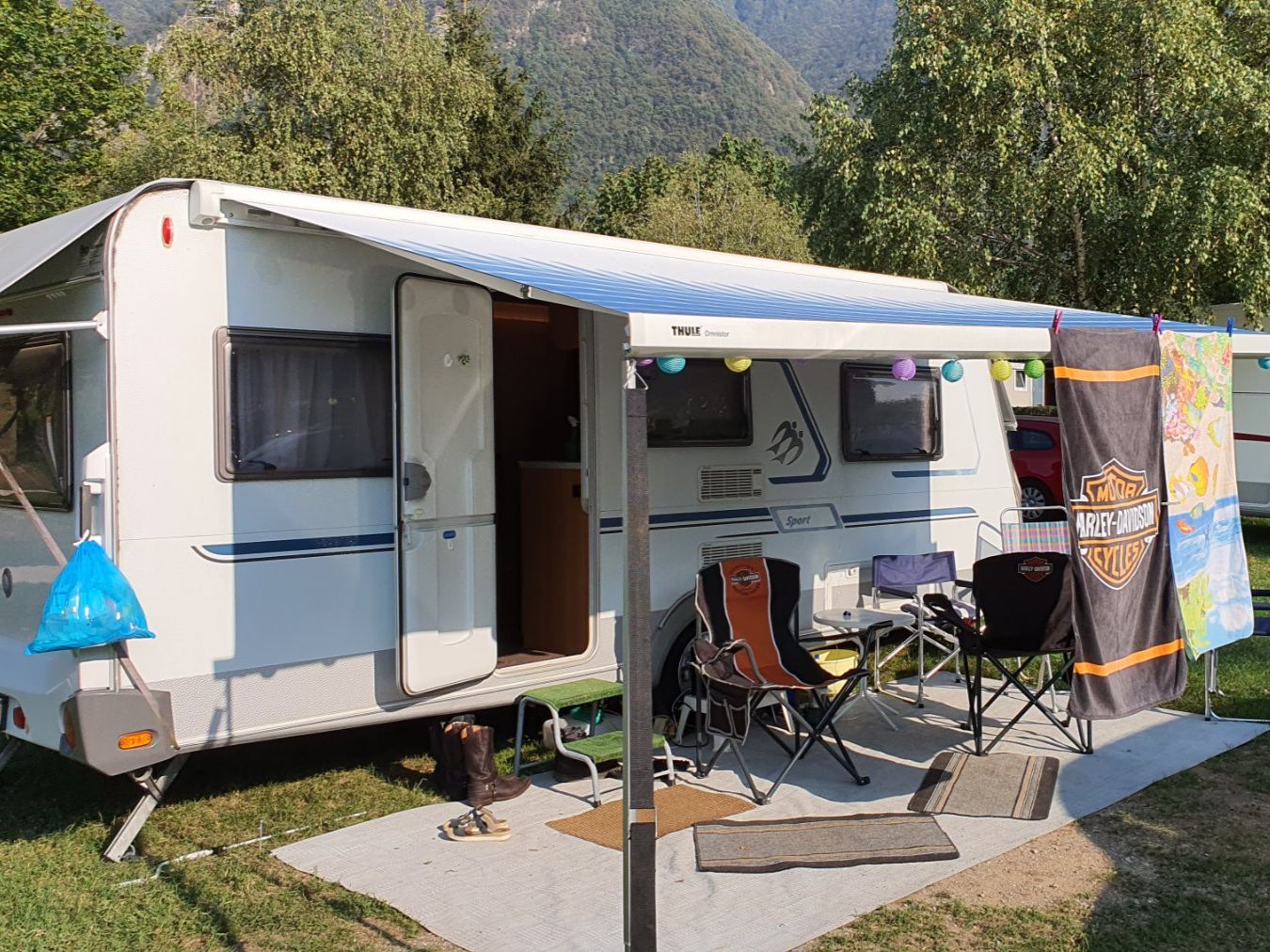 Knaus Veicoli da campeggio: Knaus Sport 500 Einzelbetten – Usato da Ins venduto da Marcel3232 1