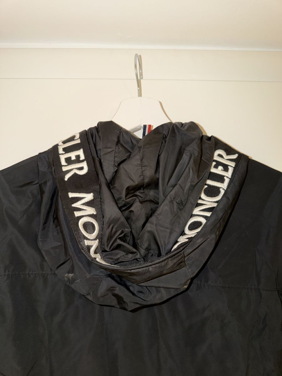 Moncler Giacche: Moncler Windbreaker Gr.L – Nuovo (secondo la descrizione) da St.Gallen venduto da chevyy 3