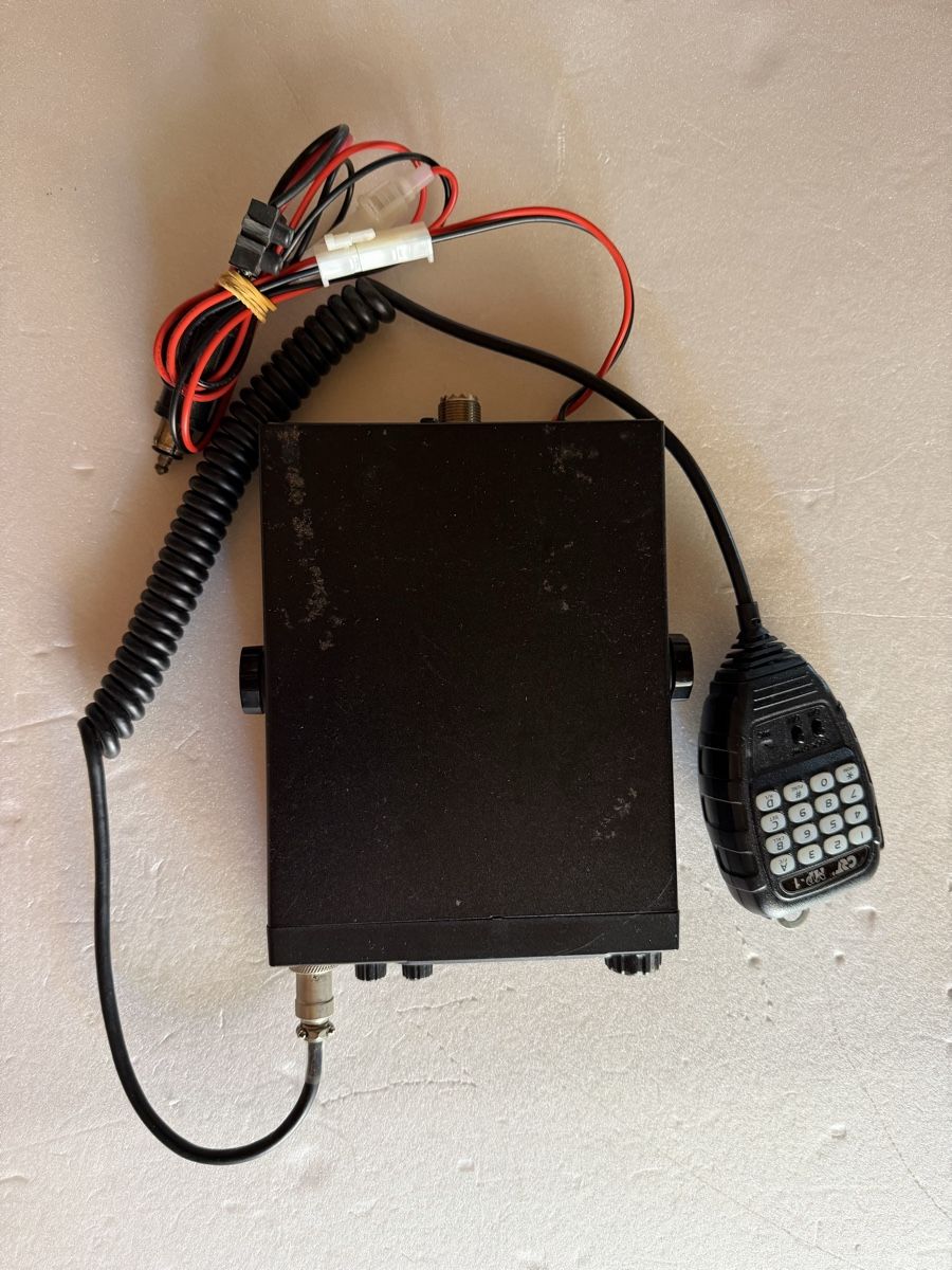 Radios: CRT  MEGA-PRO  CB  RADIO  MOBILE  AM/FM – Gebraucht aus Apples von Gasscret 2