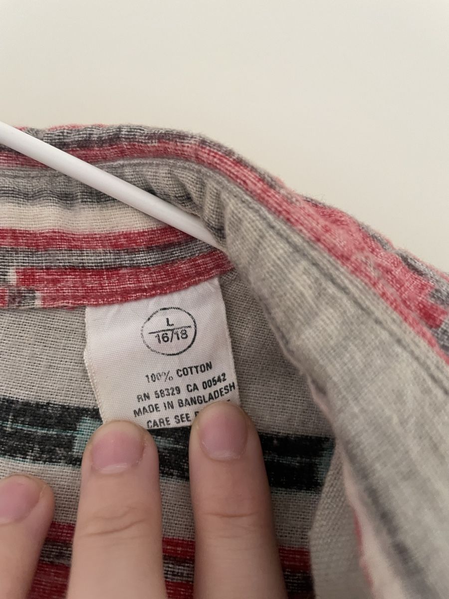 Camicie: Vintage Hemd – Usato da Zürich venduto da LeTeNiDo 2