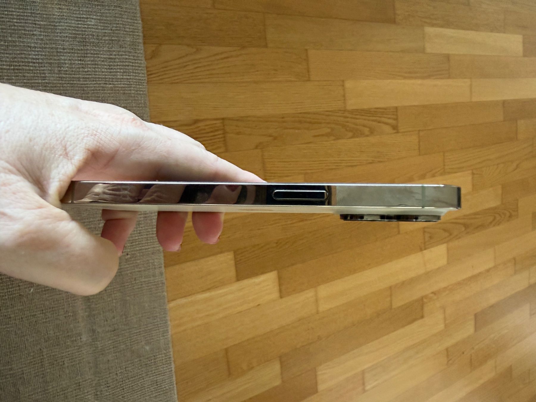 Apple Telefoni cellulari / Smartphones: Handy iPhone -14 pro – Usato da Gisikon venduto da ClaudiaTobler 2
