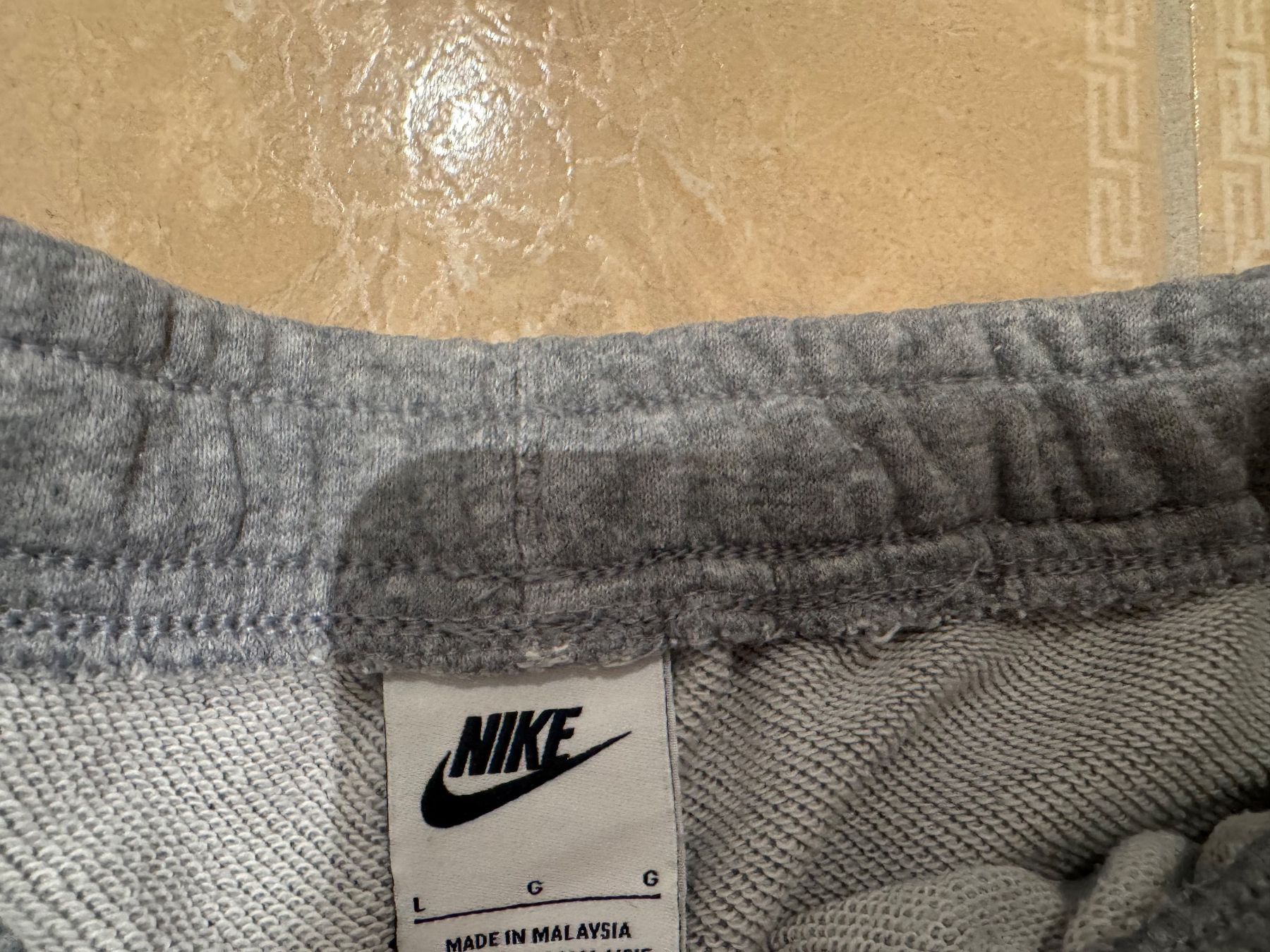Nike Pantaloni: Nike Sweatshirthose, L – Usato da Klingnau venduto da Markus14 1