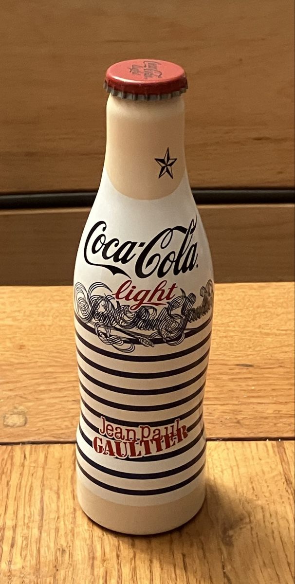 Coca-Cola Altro per la casa: Coca Cola COLLECTOR JEAN PAUL GAULTIER – Nuovo (secondo la descrizione) da Ovronnaz venduto da LesBidochons 1