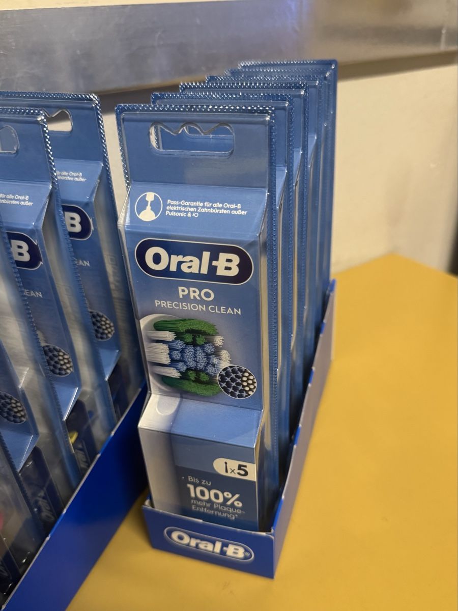 Oral B Cura dei denti: Oral-B Pro Precision Clean Aufsaetze neu  – Nuovo (secondo la descrizione) da Schlieren venduto da Freundlich02 2