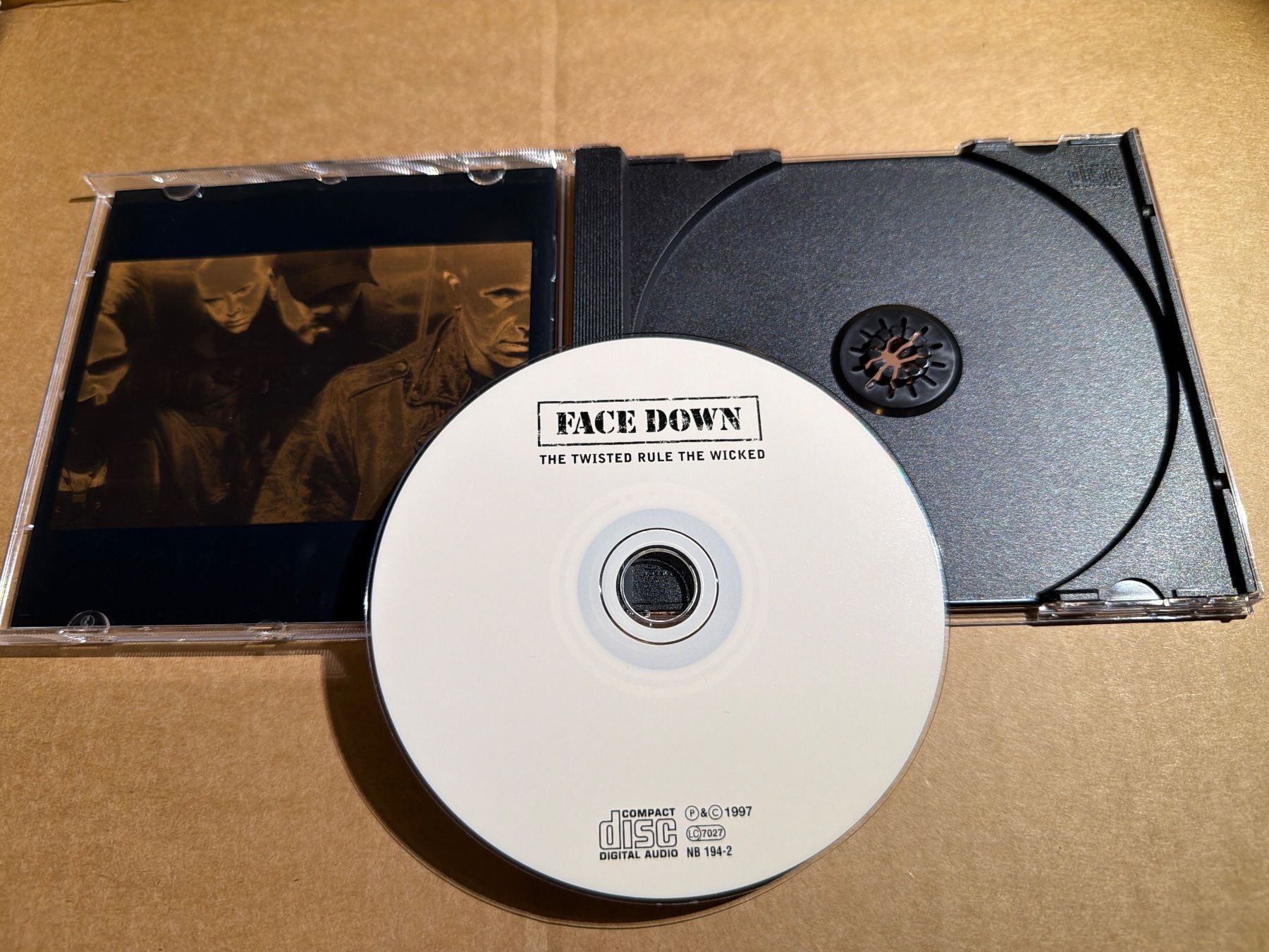 CDs: Face Down – The Twisted Rule The Wicked – Gebraucht aus St.Gallen von CD_jalamusic 2