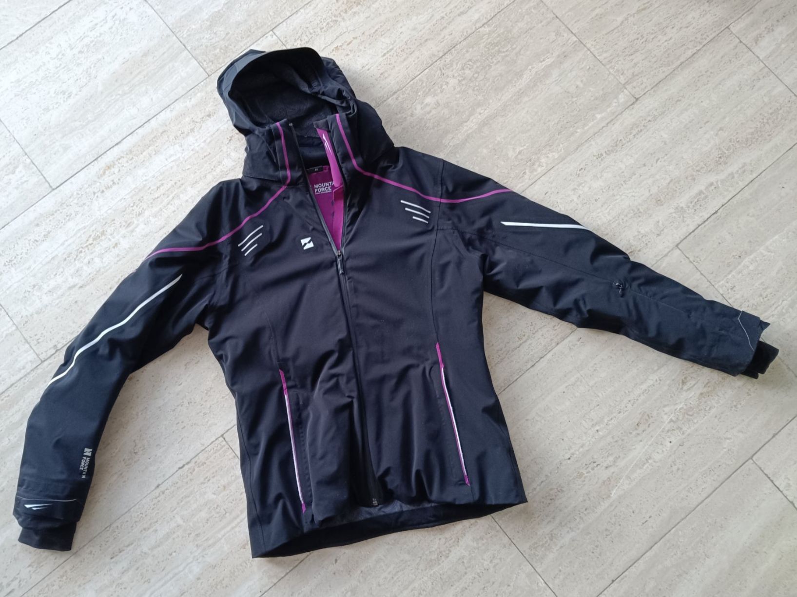 Mountain Force Giacche: Skijacke Gr. 40 – Nuovo (secondo la descrizione) da Wenslingen venduto da Stibi04