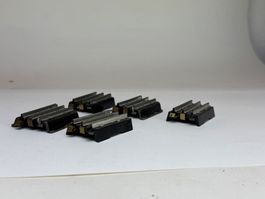 GB3-   Trix 5 x gerade Gleise kurze Ausgleichsstücke Bakelit