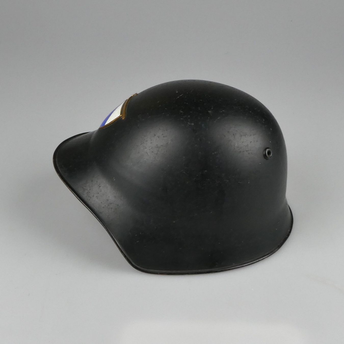 Feuerwehr: Schweizer Feuerwehr-Stahlhelm – Gebraucht aus Volketswil von brockipfannenstil 3