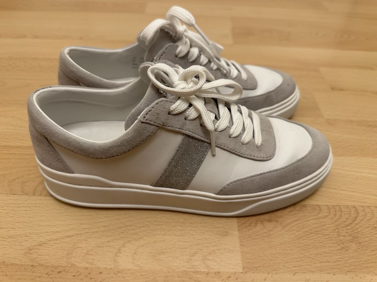Stuart Weitzman Scarpe da donna: Sneakers Stuart Weitzman Grau Weiss Leder Grösse 38 – Usato da Zug venduto da S6403 7