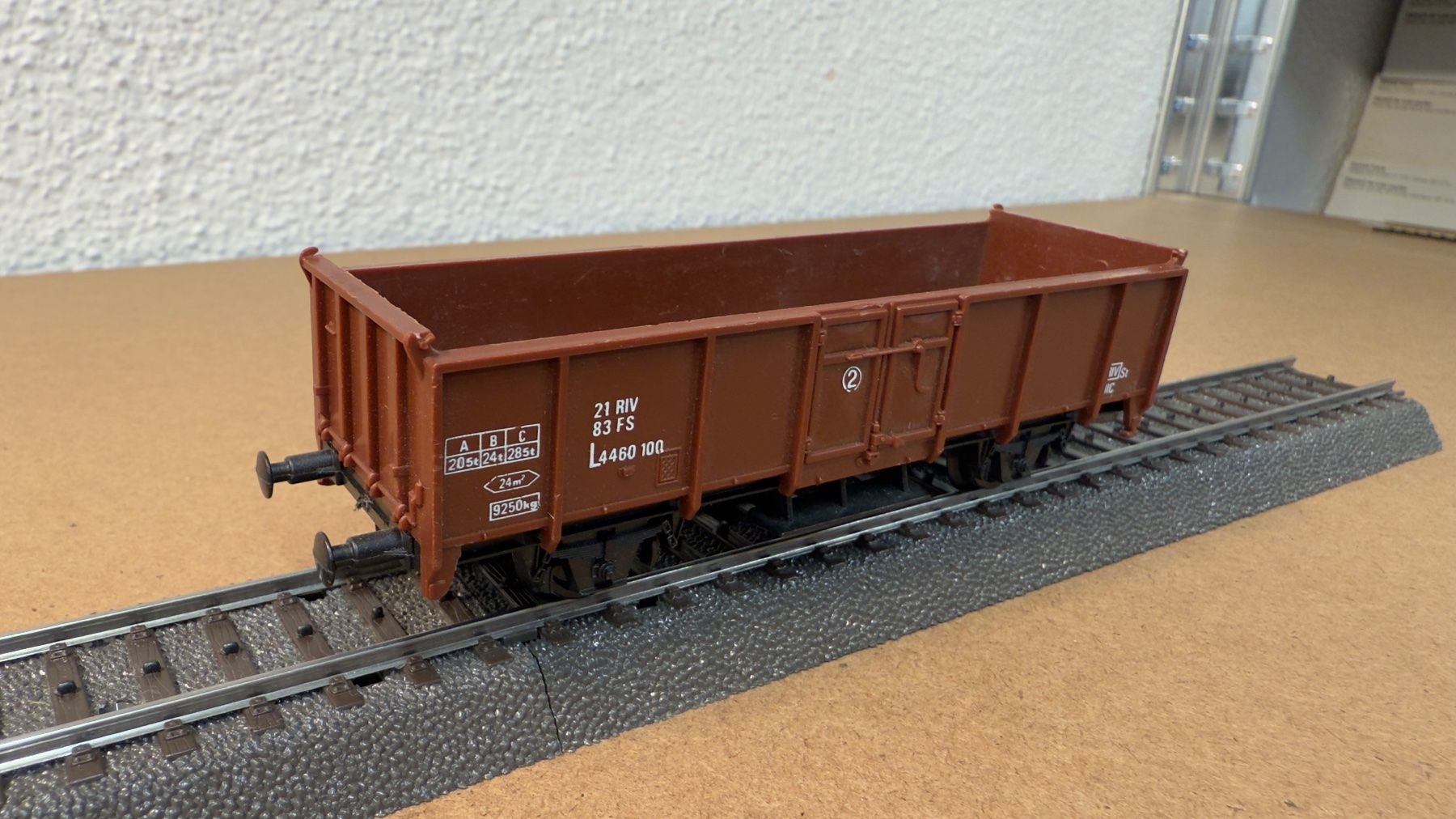 Lima Modellini di ferrovie: Lima Güterwagen H0 / DC – Usato da Schlieren venduto da rat_lq6b