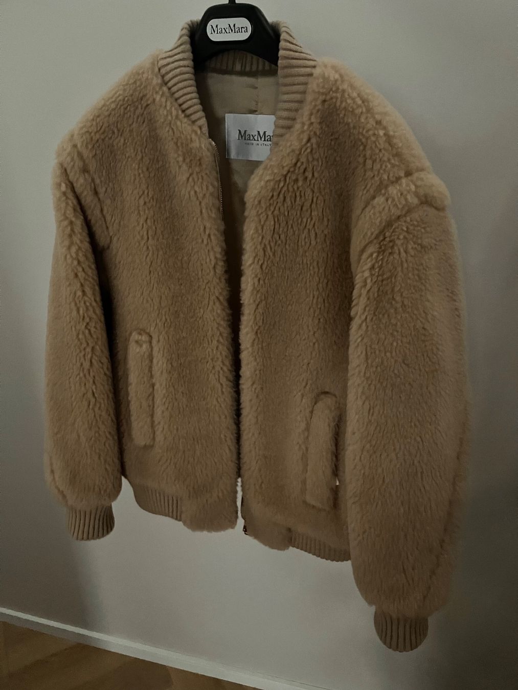 Max Mara Jacken: Max Mara Teddy Bomber Jacket FR32 – Neu (gemäss Beschreibung) aus Thalwil von kirakirashop 5