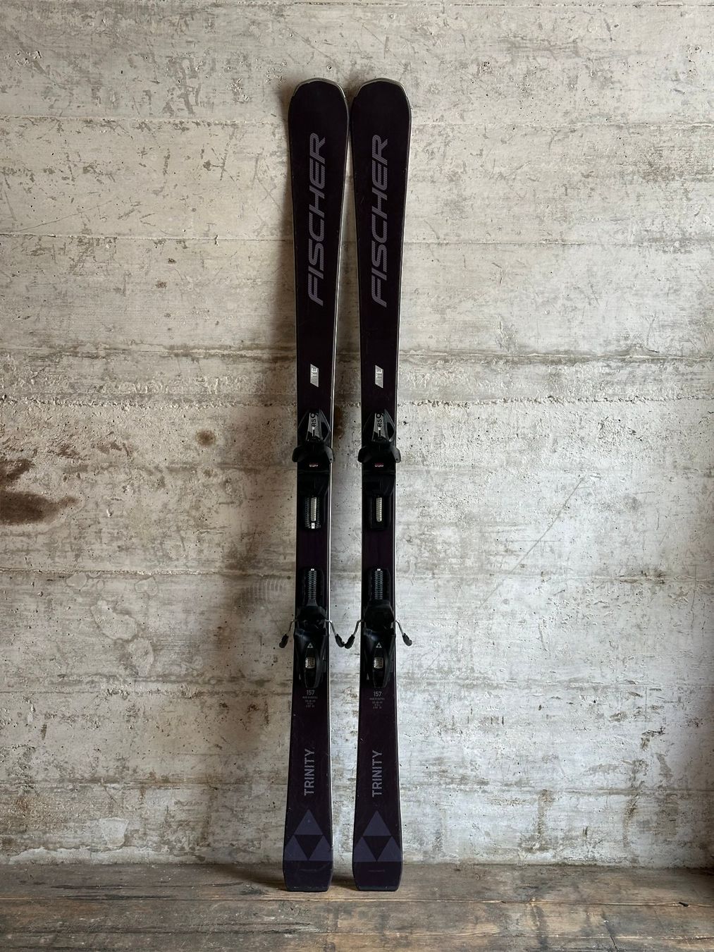 Fischer Skis: Fischer Trinity Ski 157CM – Gebraucht aus Emmenbrücke von karkarkar